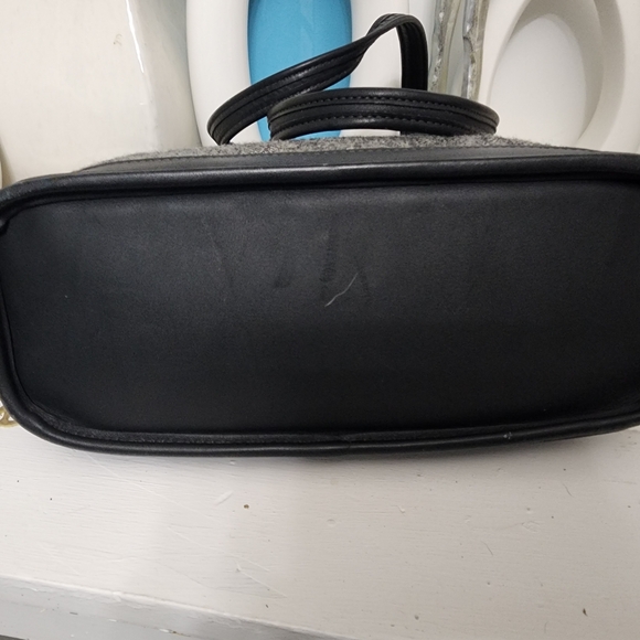 Vintage Coach Tote 6127 - Picture 8 of 15